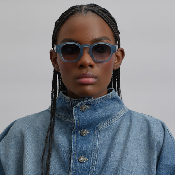 Daily Denim - Hover